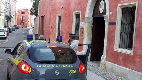 Ndrangheta A Verona Scoperto Market Delle Fatture False